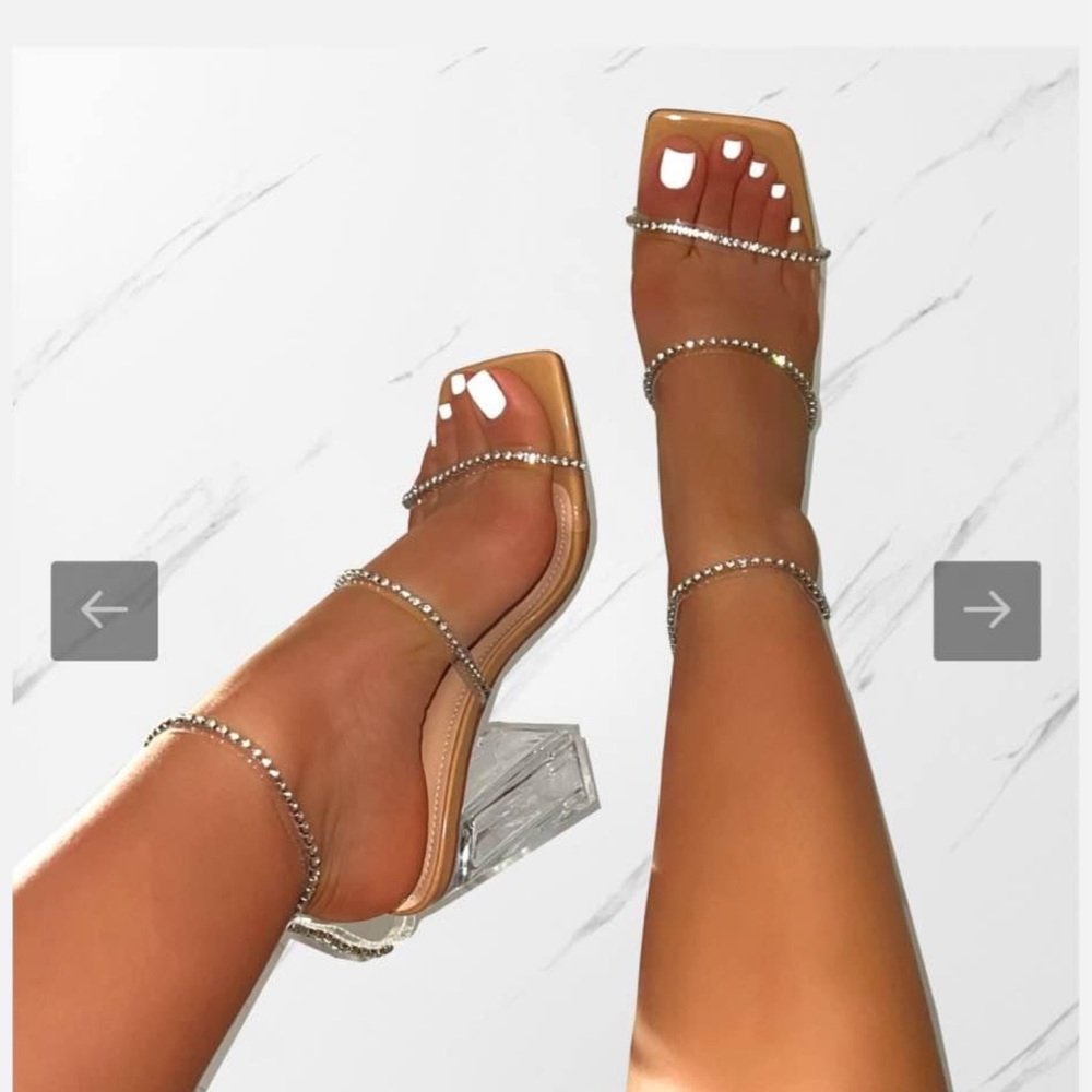 SIMMI LONDON NUDE PATENT CLEAR HEAL DIAMOND ACCENT BRAND NEW TRENDY size 8